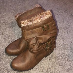 Brown boots